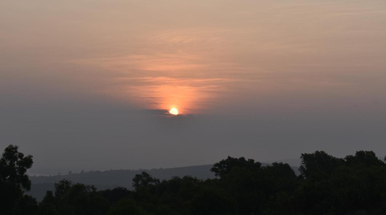 Viraz Valley Gokarna  Buitenkant foto