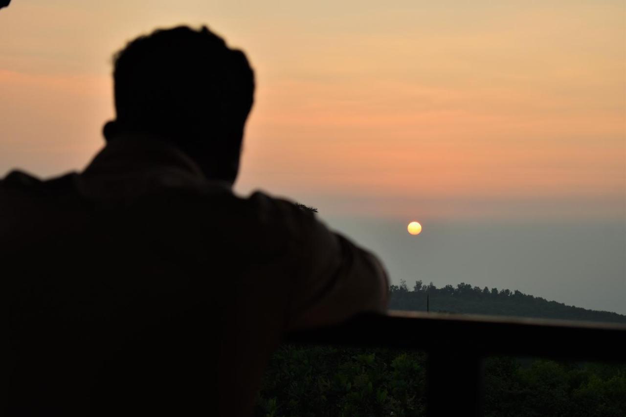 Viraz Valley Gokarna  Buitenkant foto